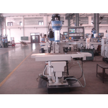 Universal Metal CNC Milling Machine (XK7130A)